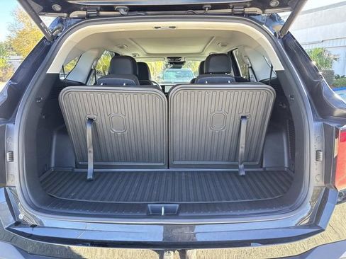 Used 2025 Kia Sorento X-Line EX AWD/4WD image 19