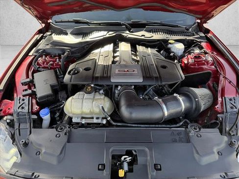 Used 2020 Ford Mustang GT image 19