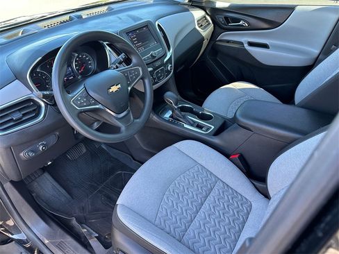 Certified 2024 Chevrolet Equinox LS w/ LS Convenience Package image 9