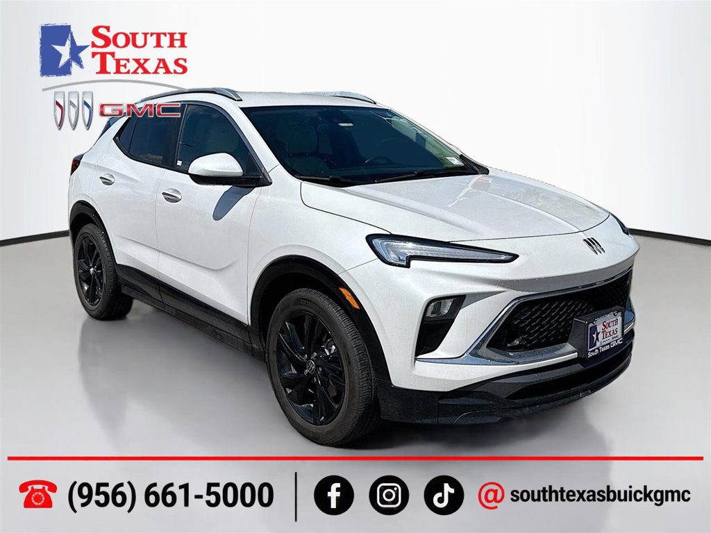 Used 2024 Buick Encore GX Sport Touring FWD image 1