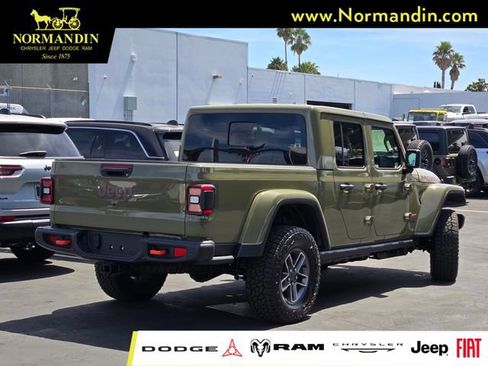New 2026 Jeep Gladiator Mojave AWD/4WD image 3