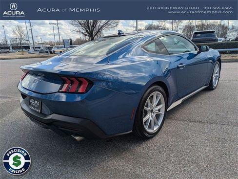 Used 2024 Ford Mustang GT Premium image 6