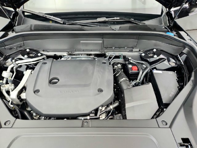 New 2026 Volvo XC90 B6 Plus w/ Protection Package AWD/4WD image 29
