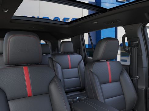 New 2026 Chevrolet Traverse RS w/ LPO, Floor Liner Package AWD/4WD image 24