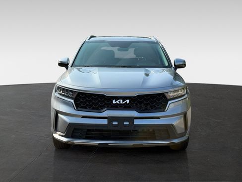 Used 2022 Kia Sorento S AWD/4WD image 2