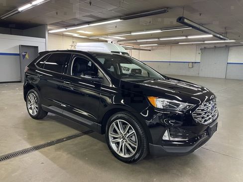 Certified 2023 Ford Edge Titanium w/ Class II Trailer Tow Package AWD/4WD image 1