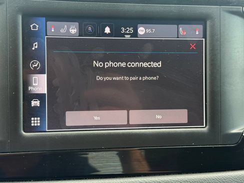 Used 2023 Chrysler Voyager LX FWD image 37
