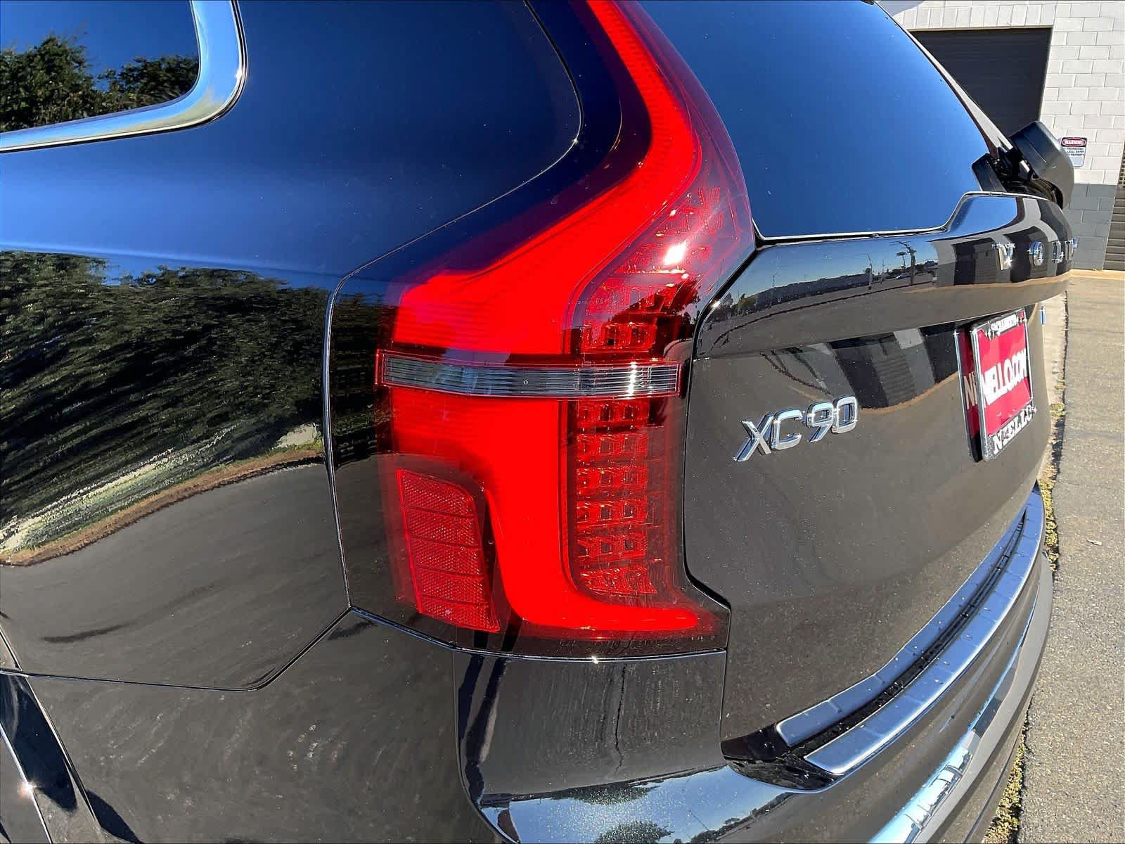 New 2027 Volvo XC90 B6 Plus AWD/4WD image 25