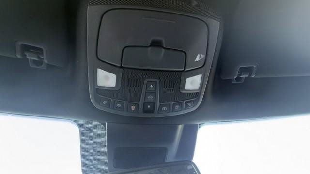 Used 2020 Ford Expedition XLT w/ Equipment Group 202A AWD/4WD image 16