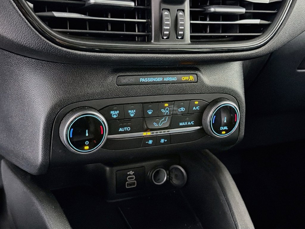 Used 2025 Ford Escape ST-Line FWD image 18