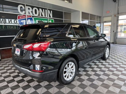 Used 2020 Chevrolet Equinox LT w/ Driver Convenience Package FWD image 6