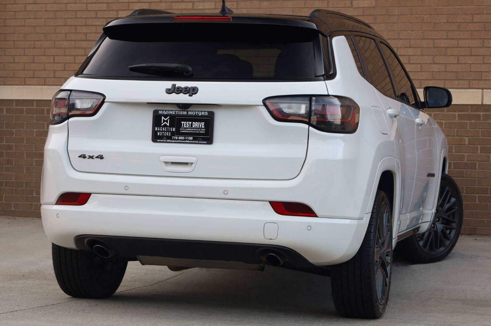 Used 2023 Jeep Compass High Altitude AWD/4WD image 11