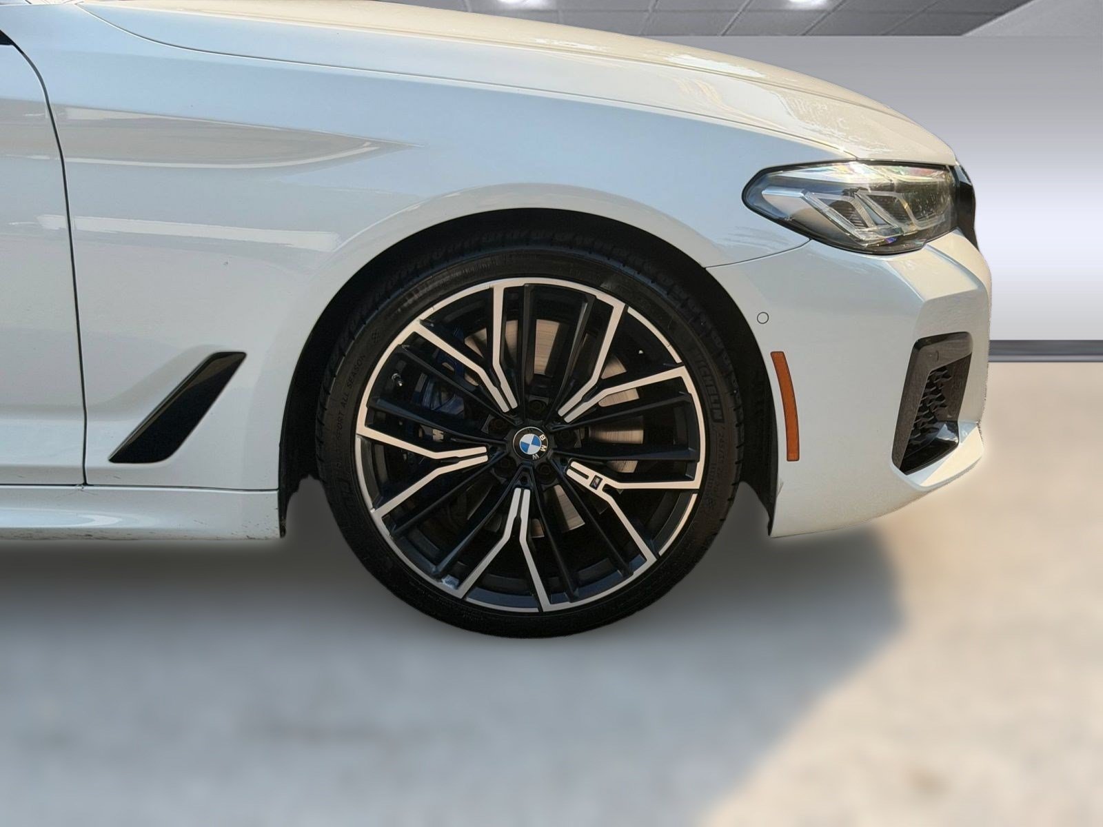 Used 2021 BMW 540i w/ M Sport Package RWD image 12