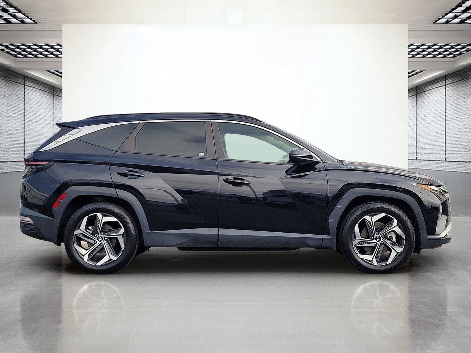 Used 2024 Hyundai Tucson SEL w/ Convenience Package FWD image 4