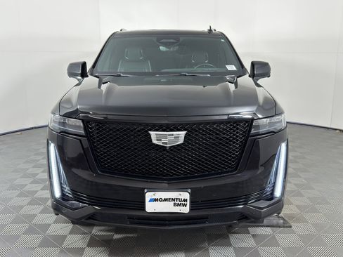 Used 2022 Cadillac Escalade Sport w/ Touring Package image 5