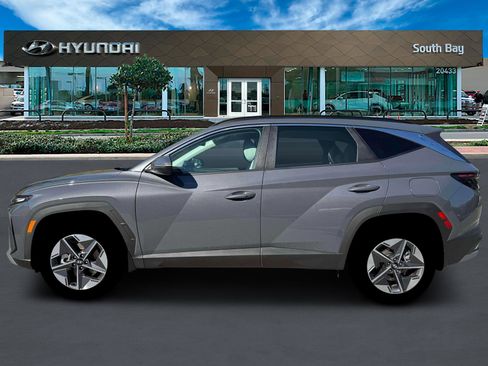 New 2026 Hyundai Tucson SEL image 3