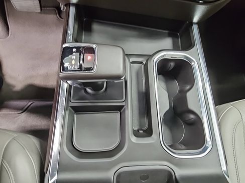 Used 2023 GMC Sierra 1500 SLT w/ SLT Premium Package image 21