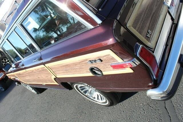 Used 1989 Jeep Grand Wagoneer AWD/4WD image 64