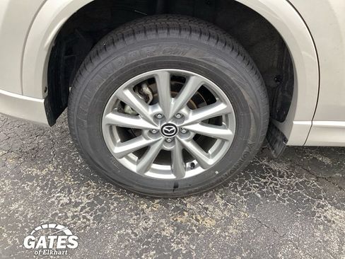Used 2025 MAZDA CX-5 AWD 2.5 S w/ Preferred Package image 12