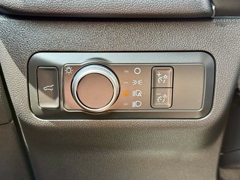 Used 2021 Ford Escape SE w/ Convenience Package AWD/4WD image 28