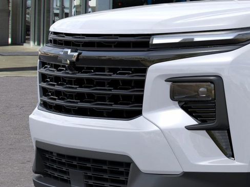 New 2026 Chevrolet Traverse LT w/ Midnight/Sport Edition image 13