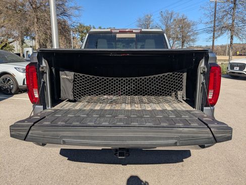 Used 2019 GMC Sierra 1500 SLT image 24
