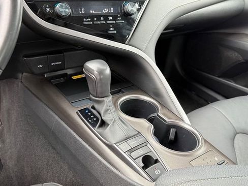 Used 2023 Toyota Camry XSE image 22