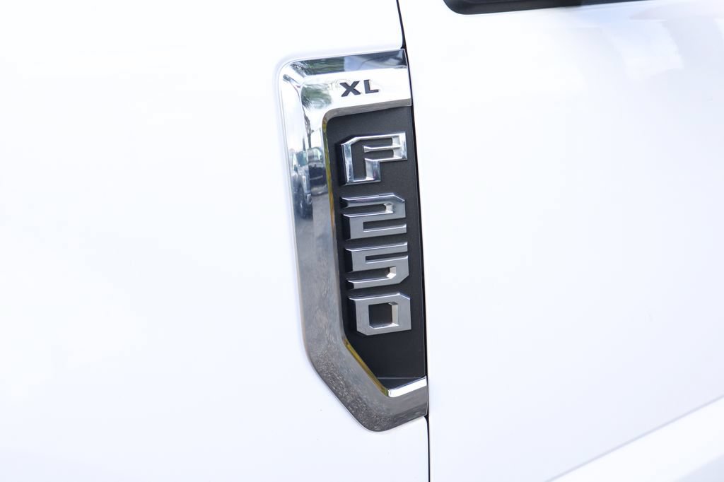 Used 2019 Ford F250 XL RWD image 40