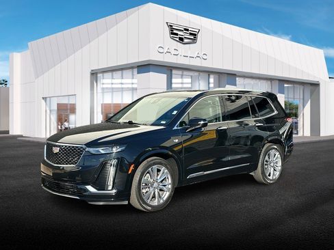 Certified 2023 Cadillac XT6 Premium Luxury image 1
