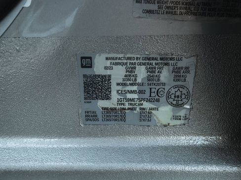 Used 2023 GMC Sierra 2500 SLE w/ SLE Convenience Package image 40