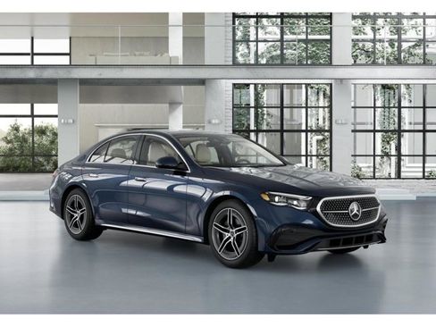 New 2026 Mercedes-Benz E 350 4MATIC Sedan image 11