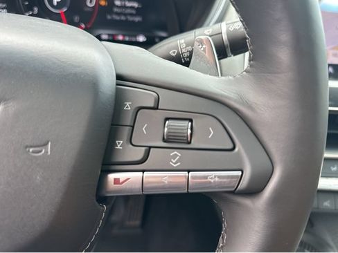 Certified 2022 Cadillac CT5 V w/ Platinum Package RWD image 29