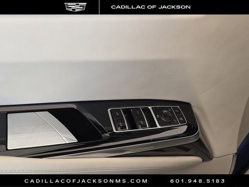 Certified 2026 Cadillac Escalade Platinum Sport w/ LPO, Floor Liner Package AWD/4WD image 13