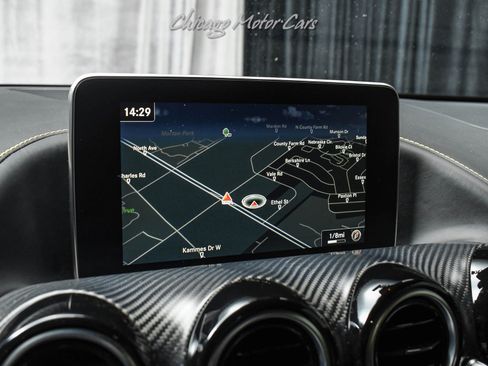 Used 2018 Mercedes-Benz AMG GT R image 12