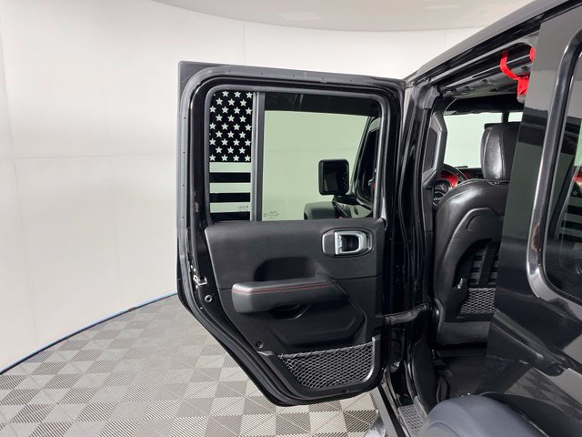 Used 2022 Jeep Wrangler Unlimited Rubicon w/ Cold Weather Group AWD/4WD image 39