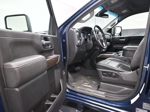 Used 2021 GMC Sierra 2500 Denali image 11