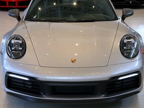 Used 2023 Porsche 911 Carrera T RWD image 46