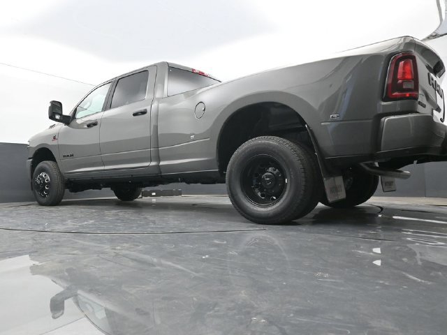 New 2026 RAM 3500 Big Horn AWD/4WD image 41