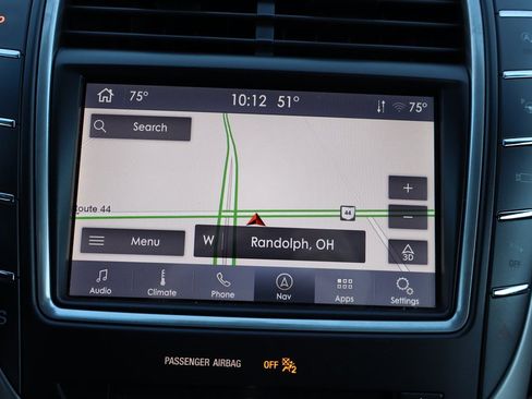 Used 2020 Lincoln Nautilus Reserve image 8