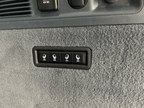 Used 2023 Jeep Grand Wagoneer Series III AWD/4WD image 34