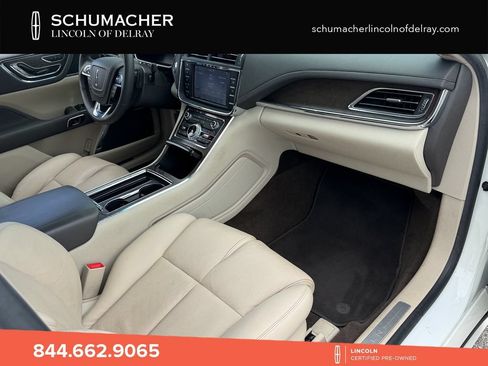 Certified 2020 Lincoln Continental w/ Premium Package FWD image 14
