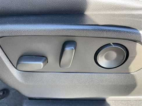 Used 2022 GMC Sierra 1500 SLT w/ Max Trailering Package image 12