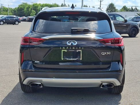 Used 2019 INFINITI QX50 Luxe w/ Navigation Package AWD/4WD image 3