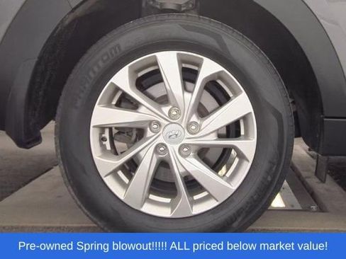 Used 2020 Hyundai Tucson Value FWD image 11