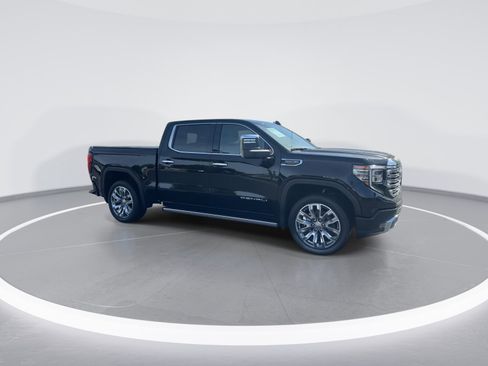 Used 2024 GMC Sierra 1500 Denali w/ Denali Reserve Package image 2