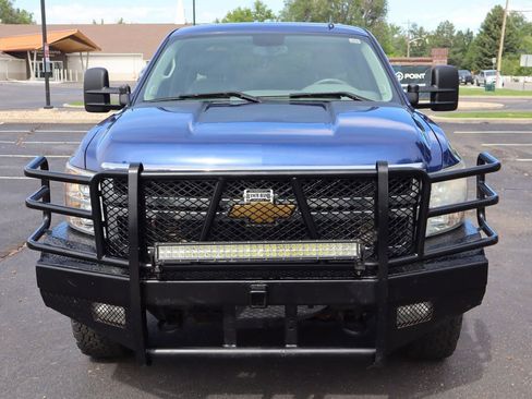 Used 2013 Chevrolet Silverado 2500 LT w/ Interior Plus Package AWD/4WD image 12