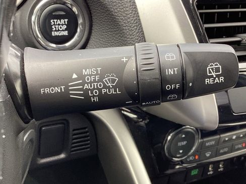Used 2025 Mitsubishi Eclipse Cross AWD image 29