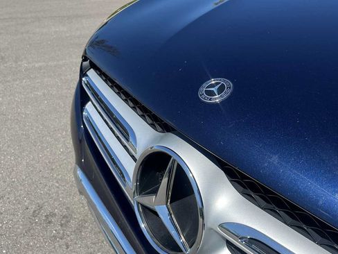Used 2019 Mercedes-Benz GLC 300 4MATIC image 22