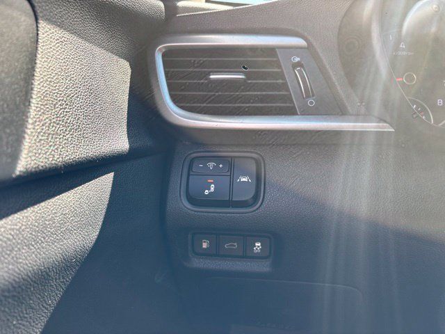 Used 2020 Kia Optima LX FWD image 20