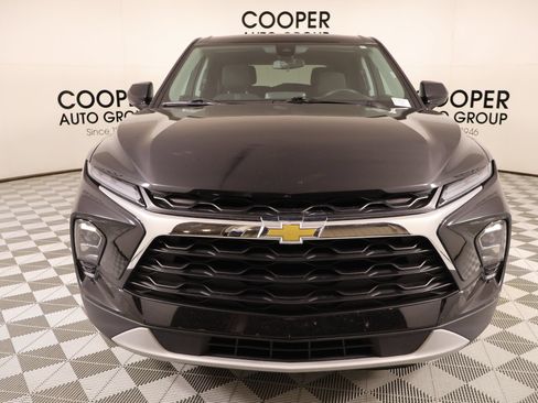 Used 2025 Chevrolet Blazer LT FWD image 9